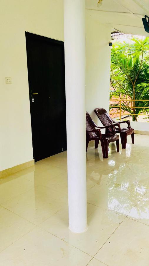 Lali Beach Villa Trincomalee Bagian luar foto