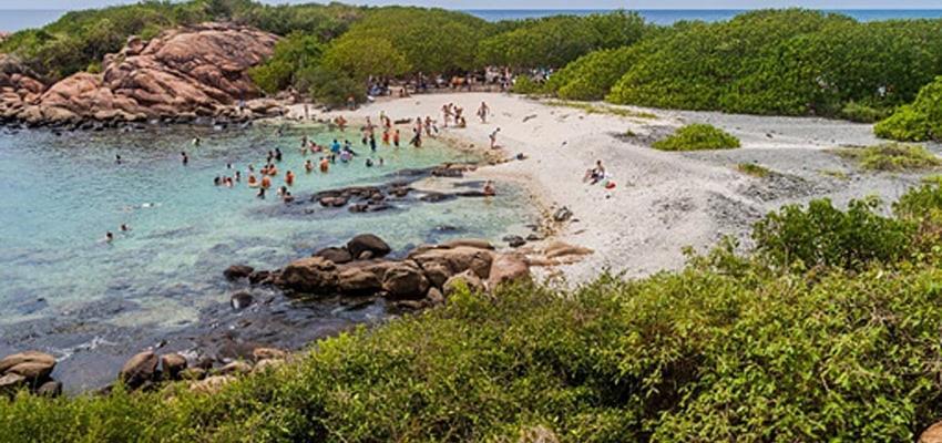Lali Beach Villa Trincomalee Bagian luar foto